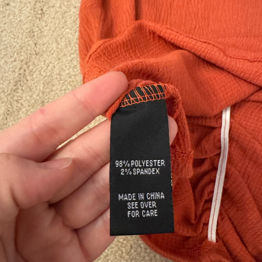 B Wear Burnt Orange M Sleeveless Ruched Tank Top - Picture 4 of 6